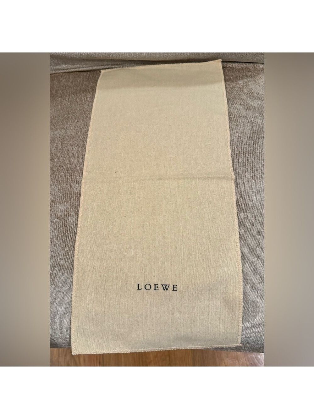 Loewe Dust Cloth